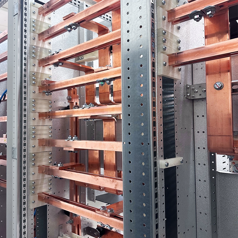 Ställverk från Eltecno – svensktillverkat lågspänningsställverk byggt enligt gällande standarder för säker och effektiv eldistribution.